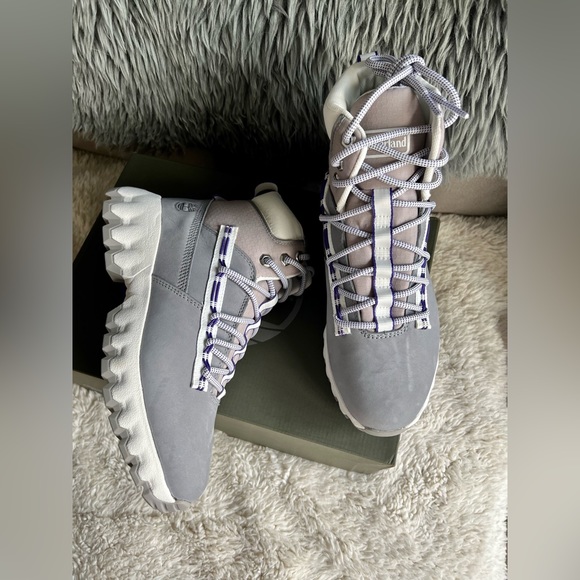 $150 NEW TIMBERLANDS WOMEN'S GREENSTRIDE™ EDGE WATERPROOF BOOTS NUBUCK - Picture 10 of 14